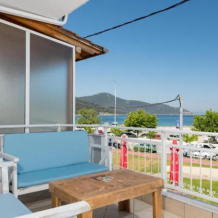 Apartment Urban Sea Side