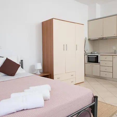 Urban Sea Side Apartment *